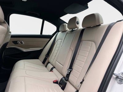 2025 BMW 330i Base