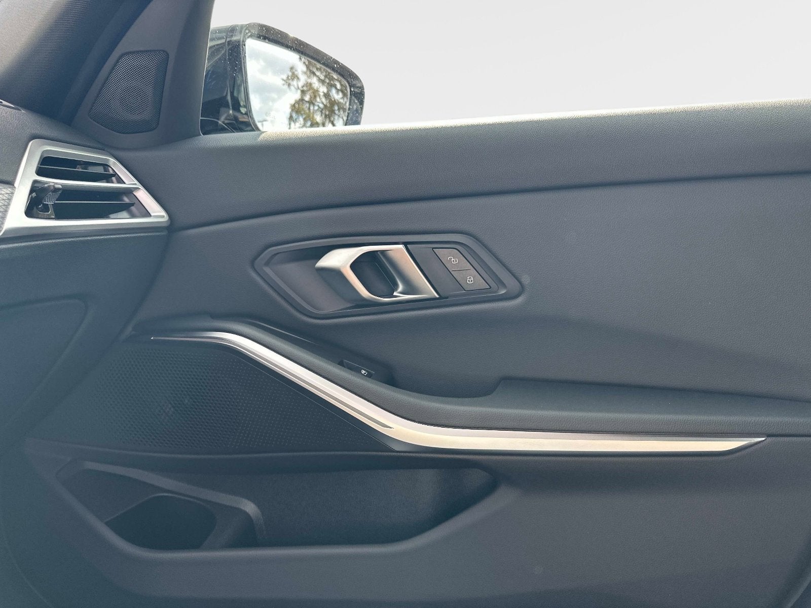 2026 BMW 330i 330i NA