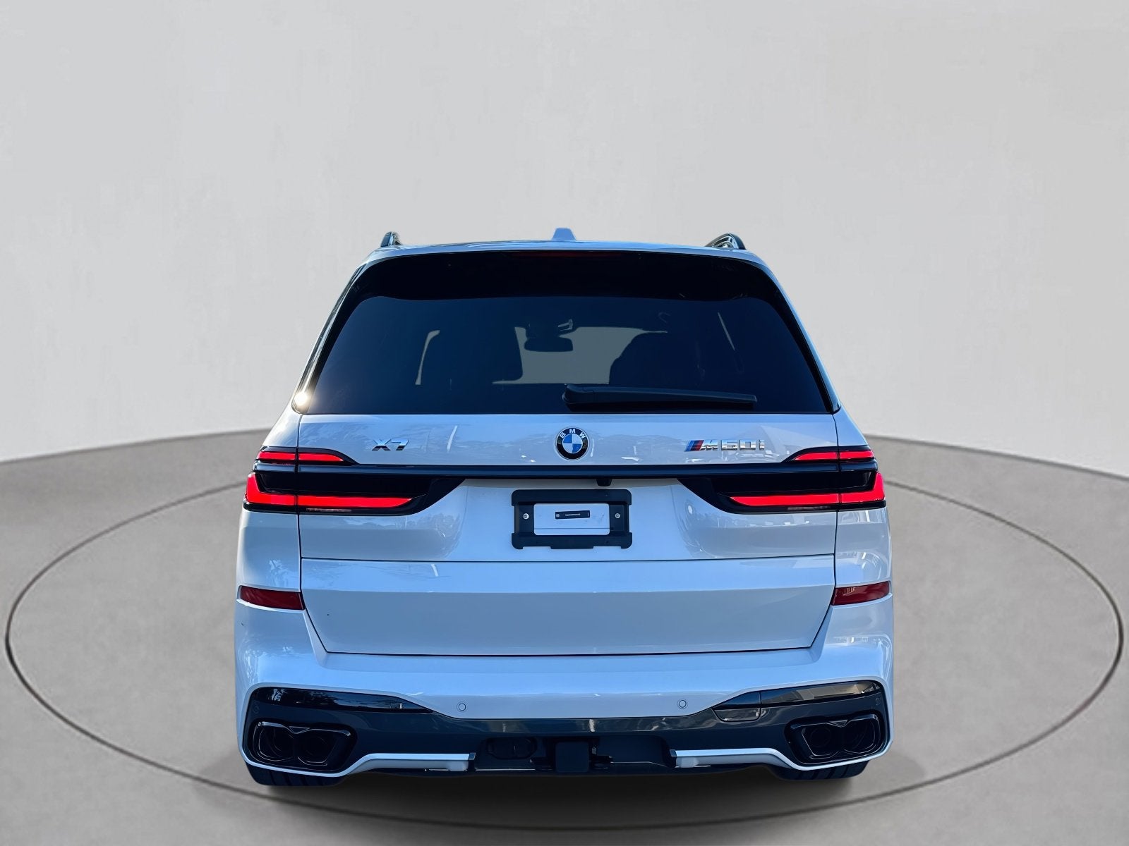 2026 BMW X7 M60i