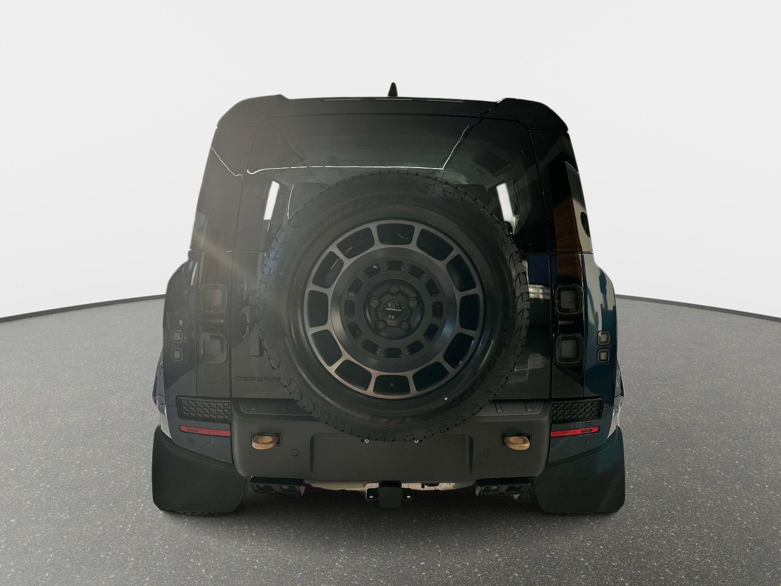 2026 Land Rover Defender OCTA