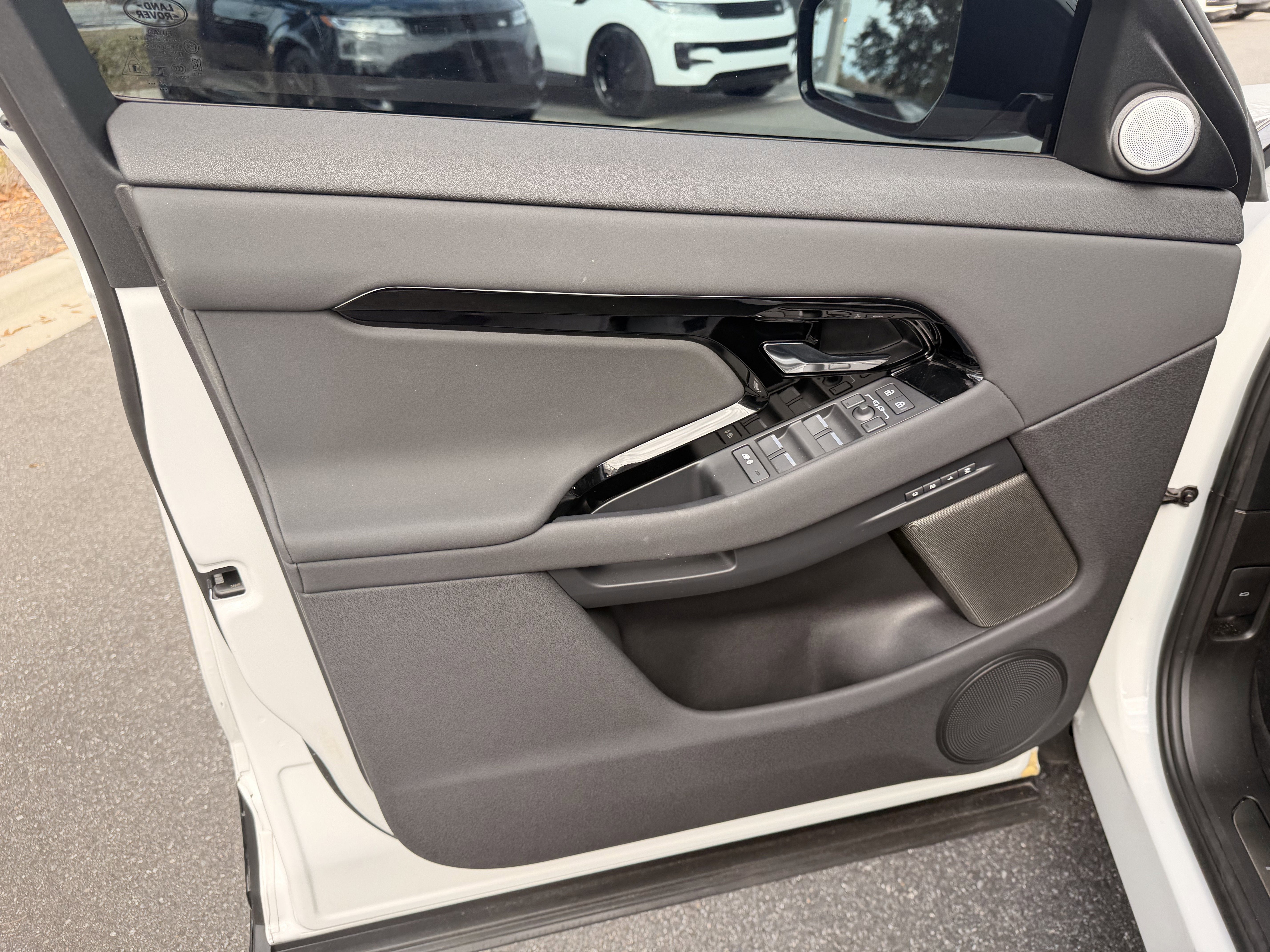 2026 Land Rover Range Rover Evoque Dynamic