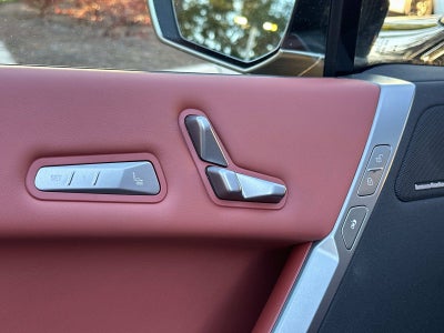 2026 BMW iX xDrive60