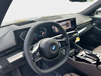 2026 BMW 530i 530i