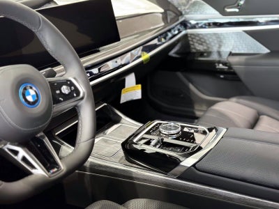 2025 BMW i7 eDrive50