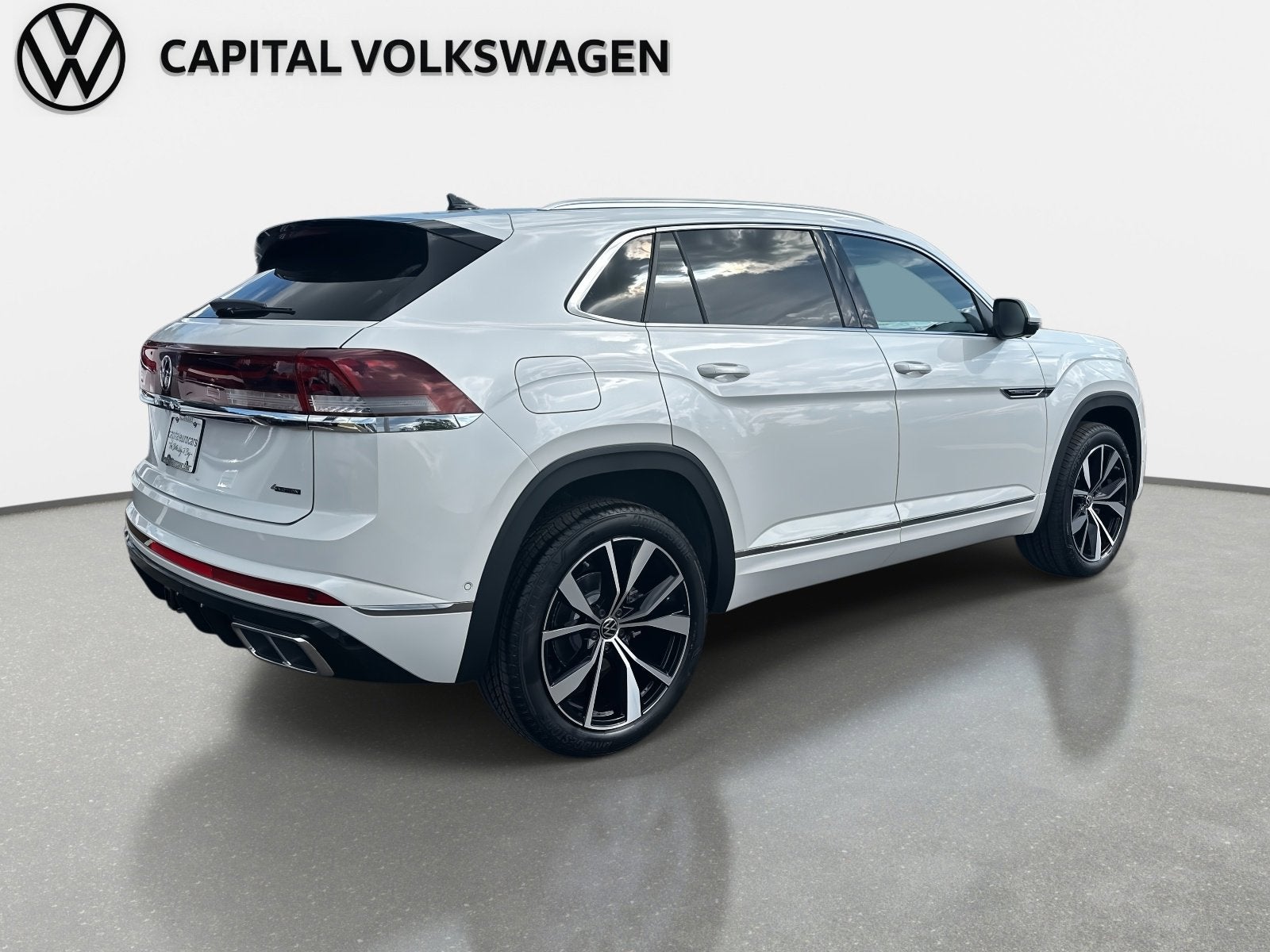 2026 Volkswagen Atlas Cross Sport 2.0T SEL Premium R-Line