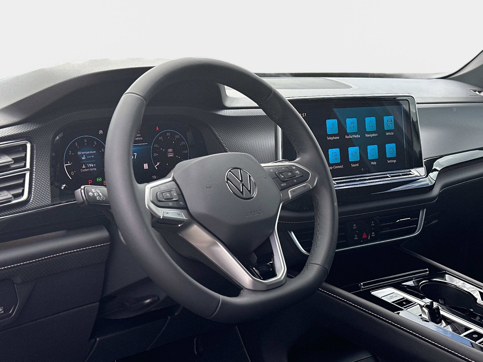 2026 Volkswagen Atlas Cross Sport 2.0T SEL Premium R-Line