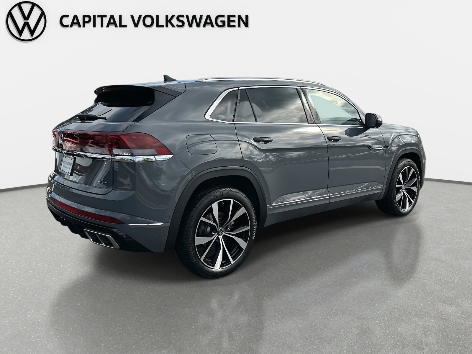 2026 Volkswagen Atlas Cross Sport 2.0T SEL Premium R-Line