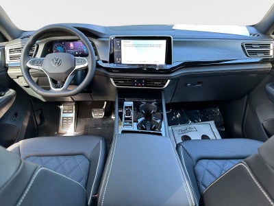 2025 Volkswagen Atlas Cross Sport 2.0T SEL Premium R-Line