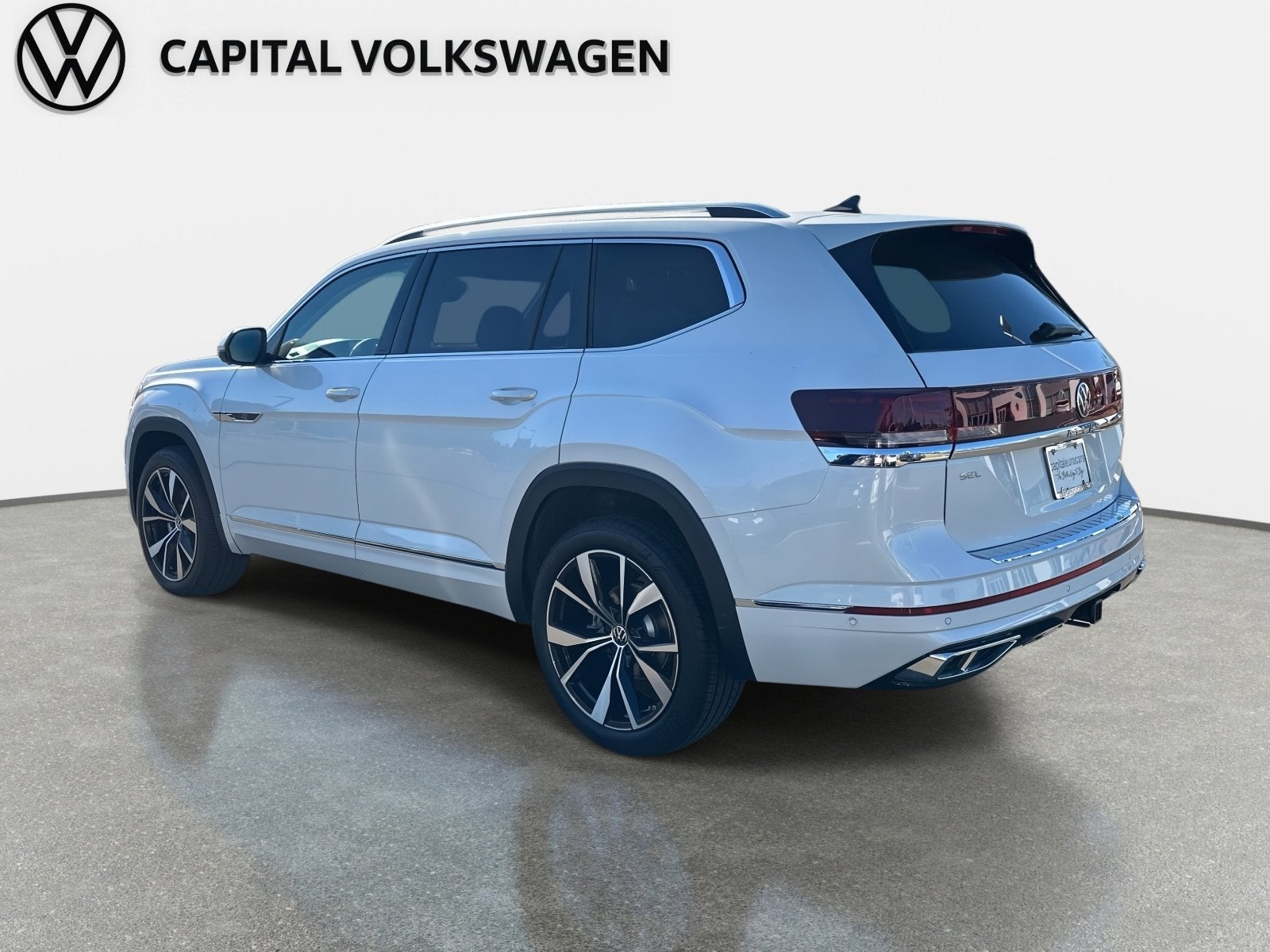 2026 Volkswagen Atlas 2.0T SEL Premium R-Line