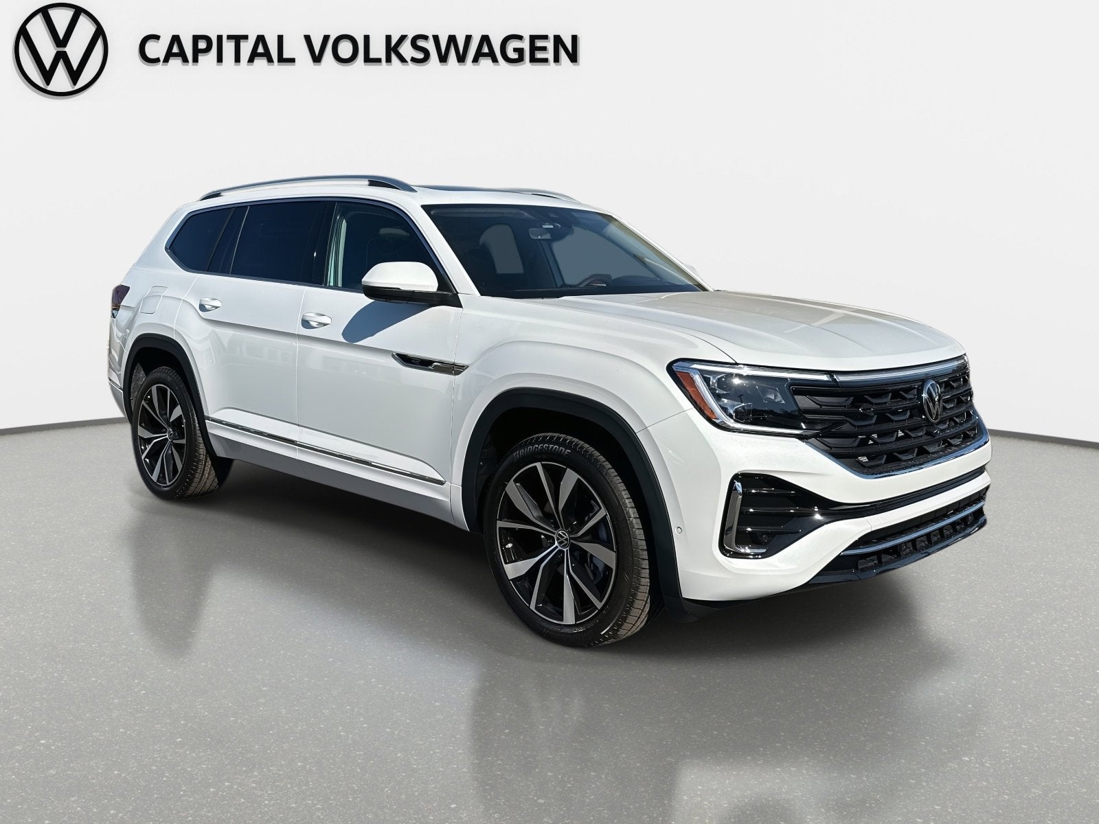 2026 Volkswagen Atlas 2.0T SEL Premium R-Line