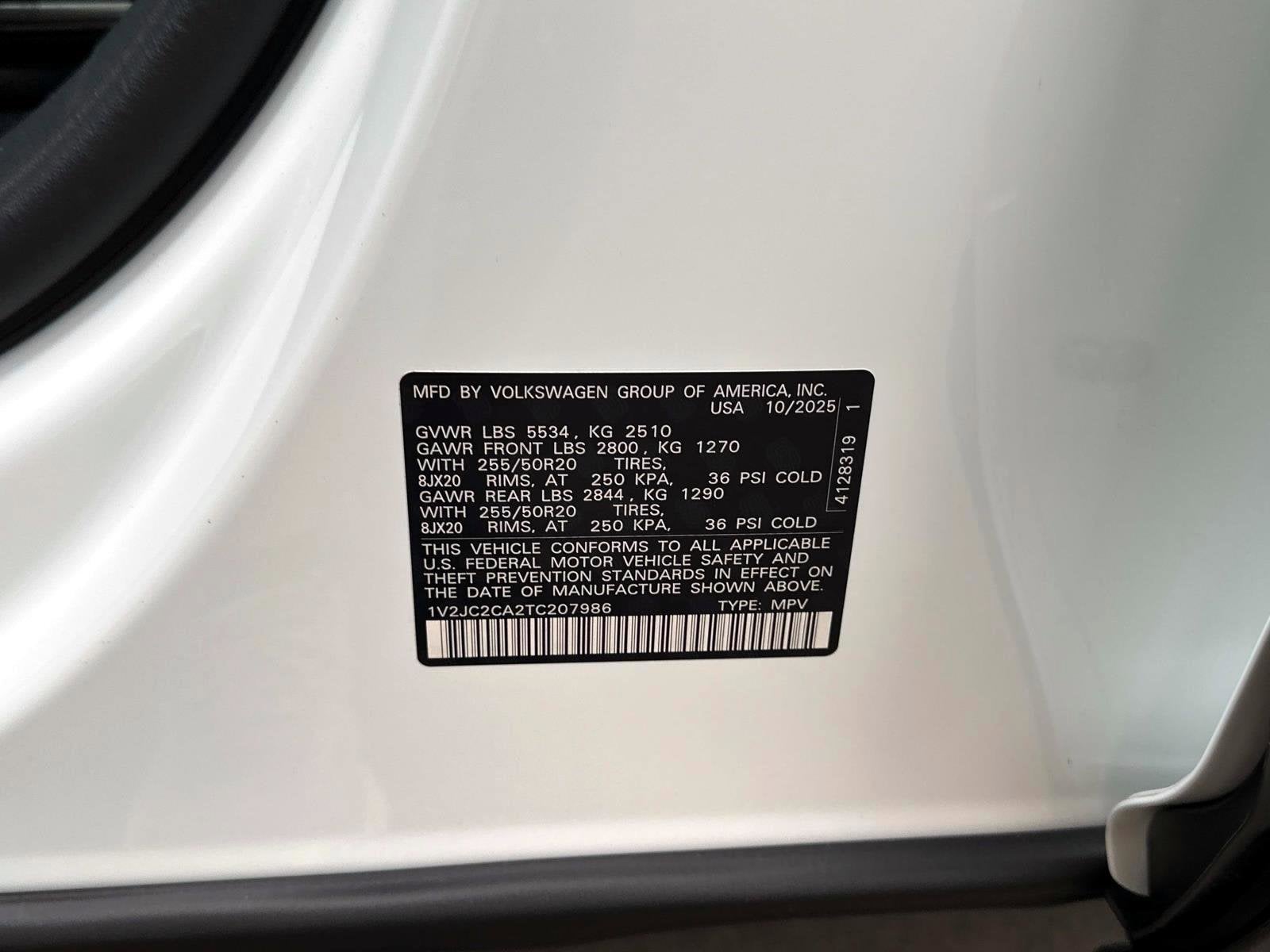 2026 Volkswagen Atlas Cross Sport 2.0T SE w/Technology