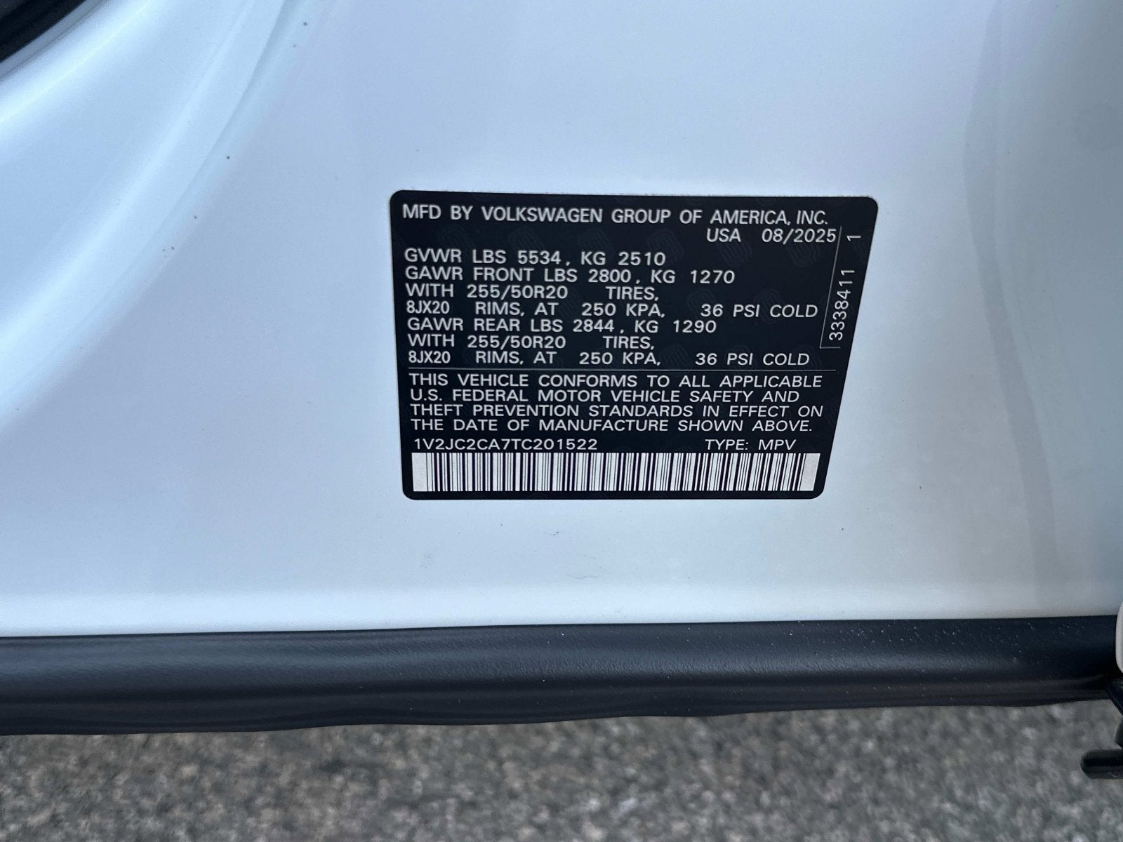 2026 Volkswagen Atlas Cross Sport 2.0T SE w/Technology