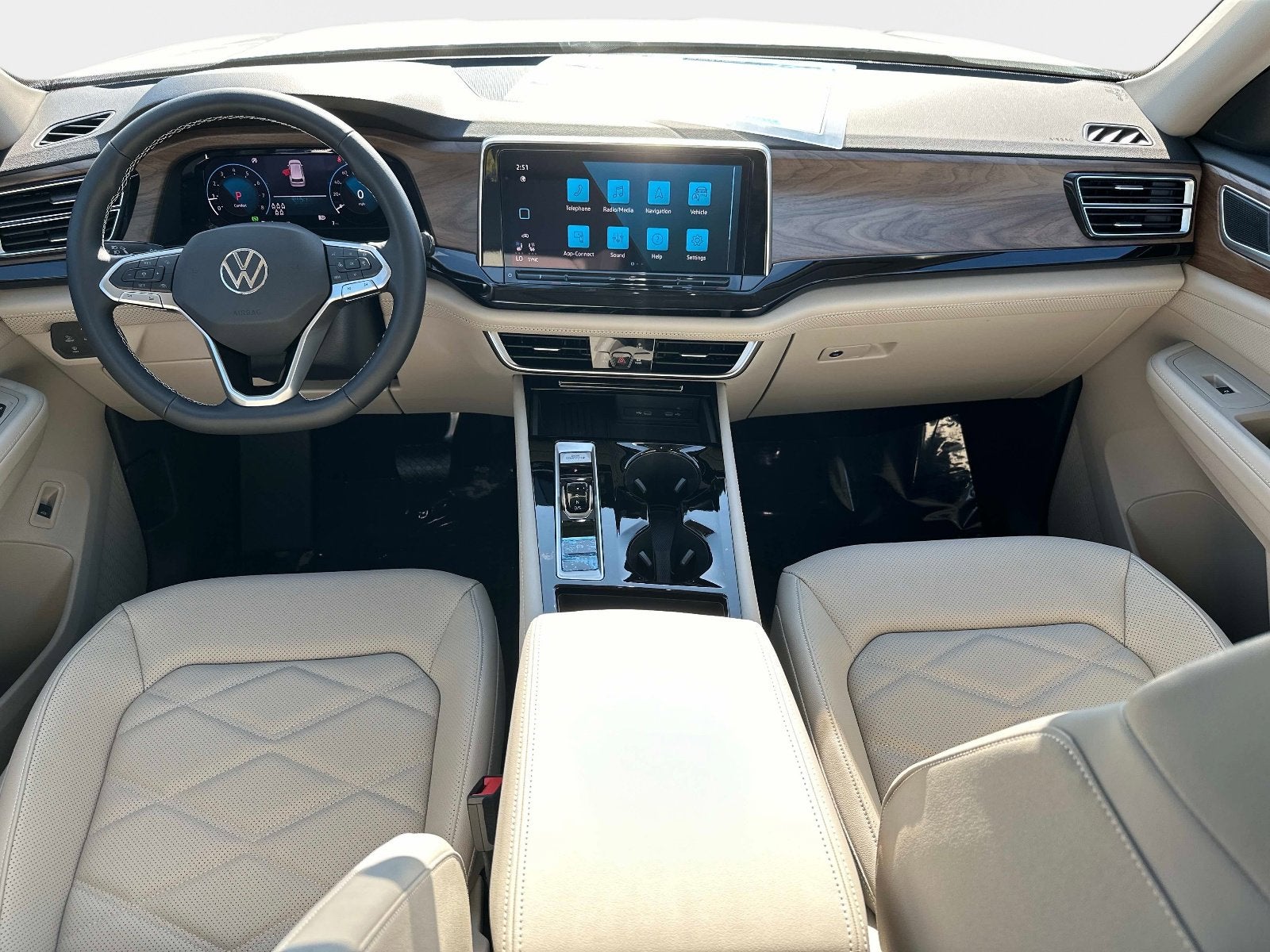 2026 Volkswagen Atlas 2.0T SE w/Technology