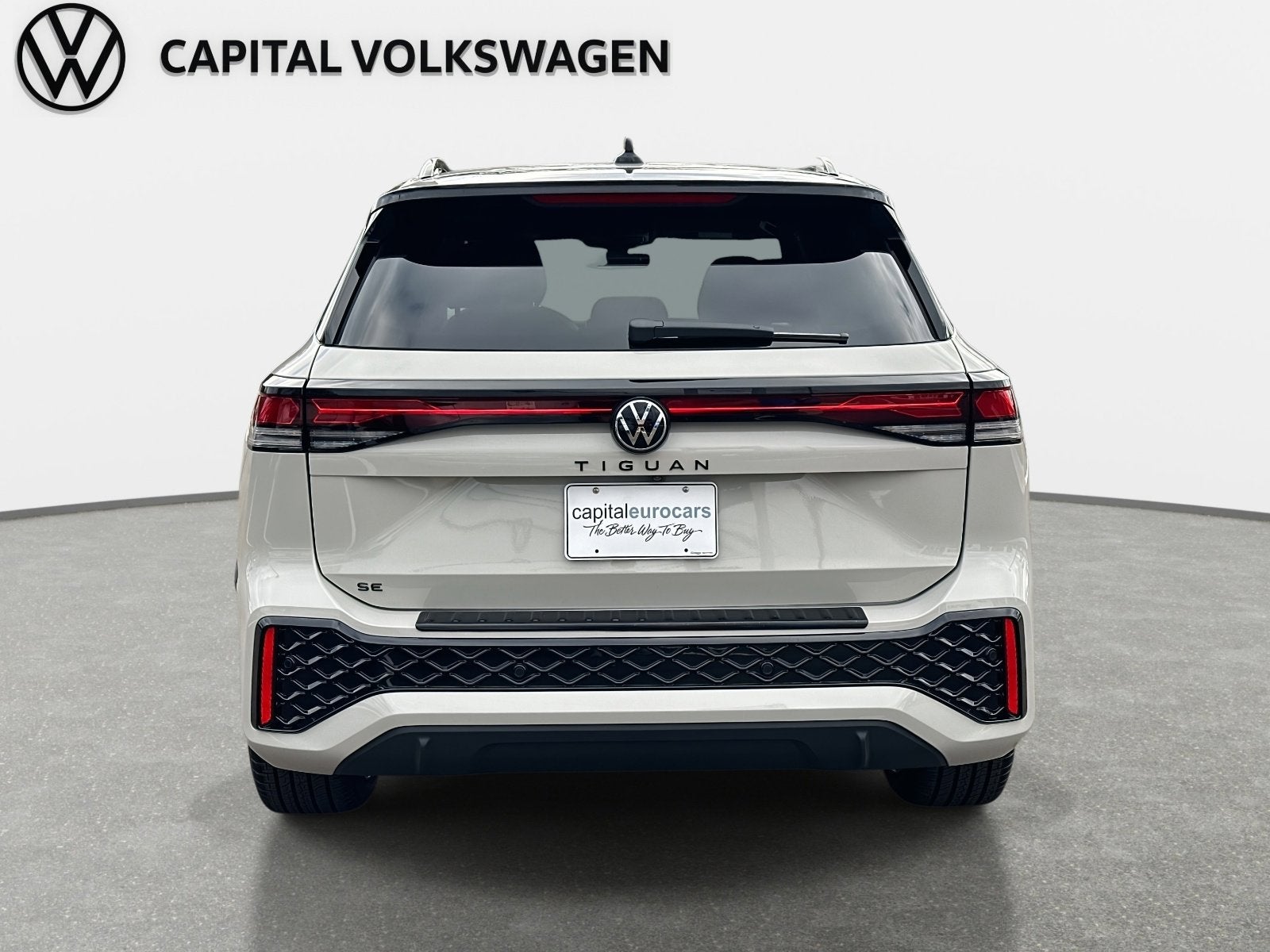 2026 Volkswagen Tiguan SE R-Line Black
