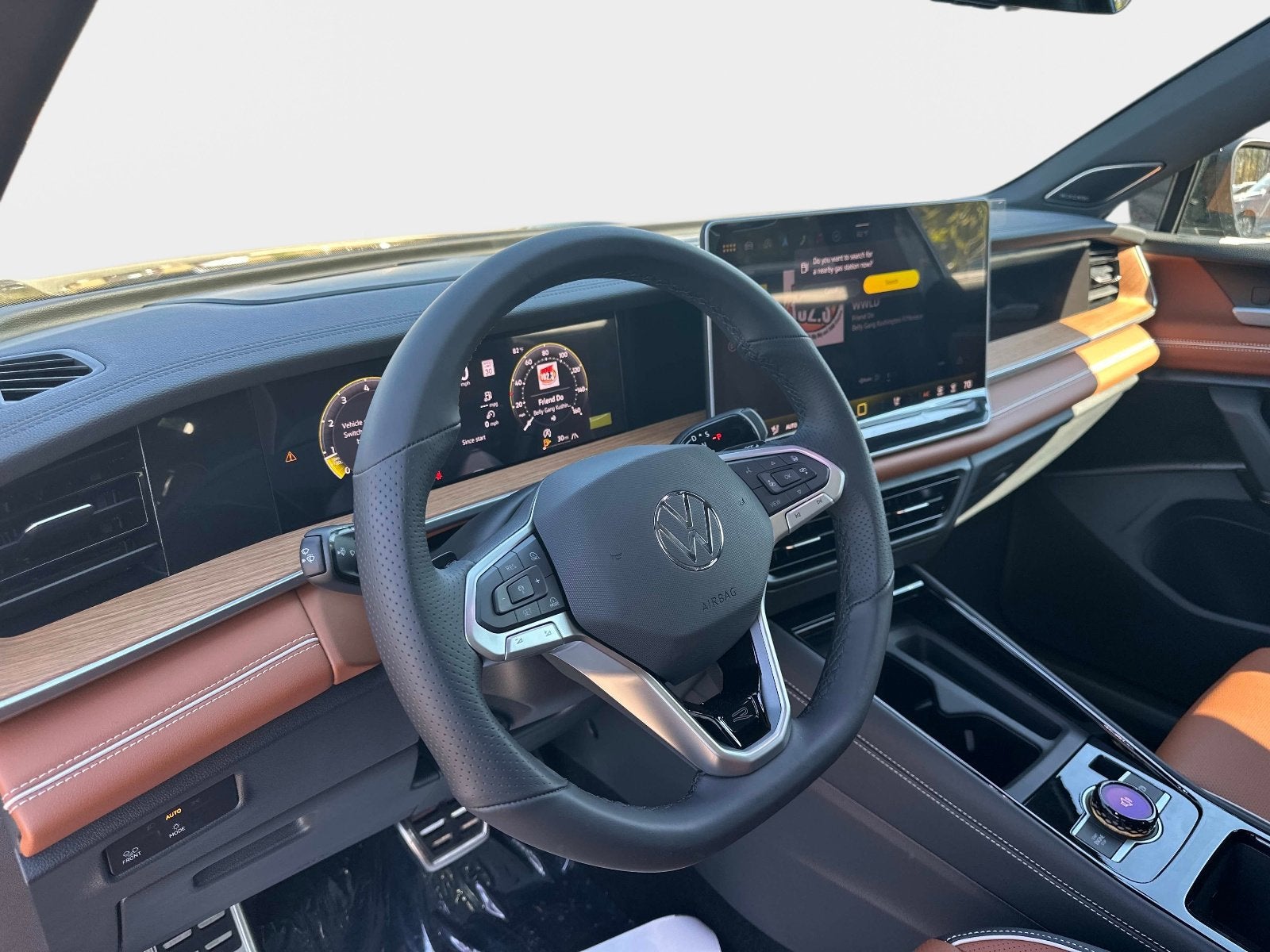 2026 Volkswagen Tiguan SEL R-Line Turbo