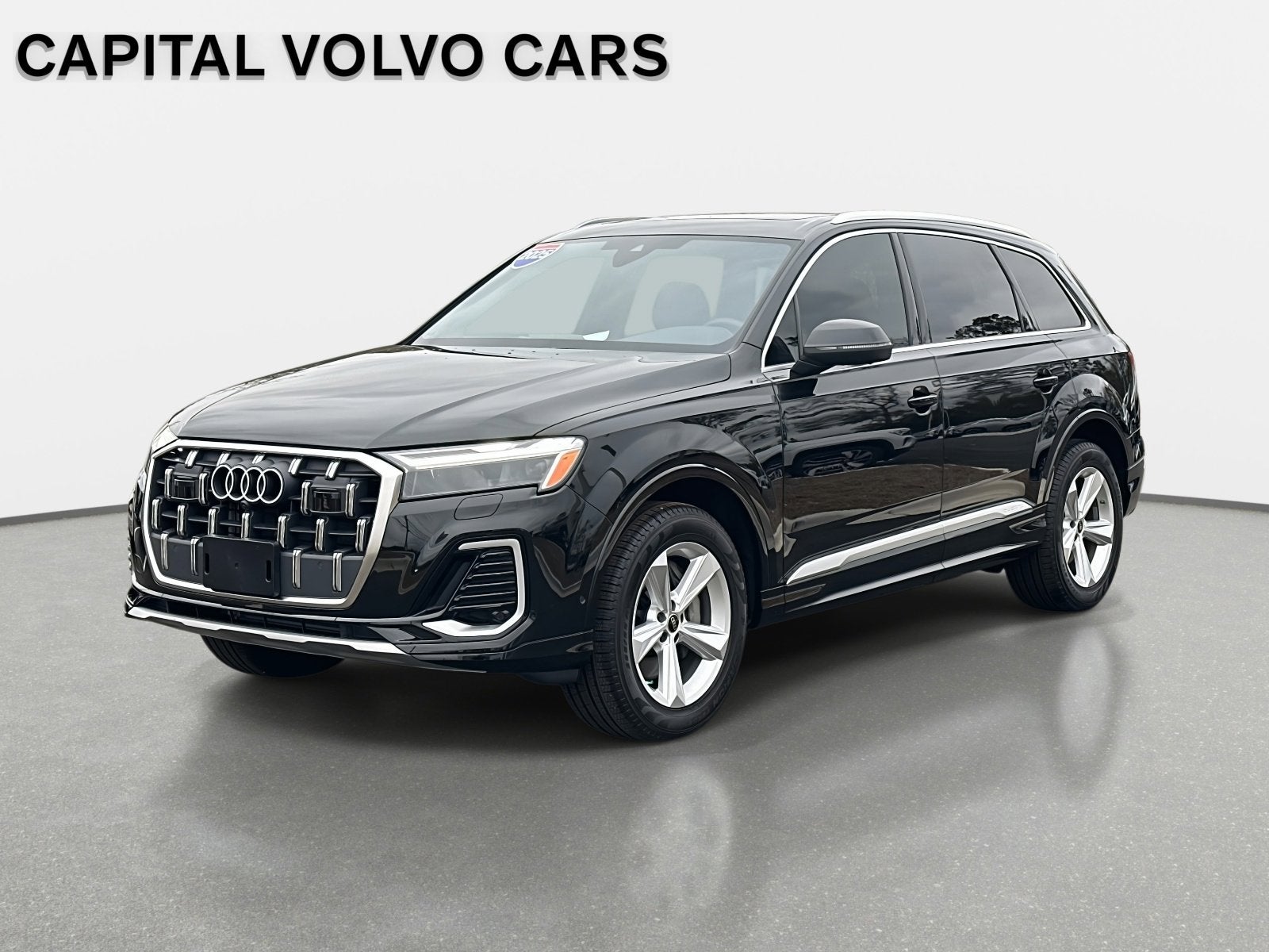 2025 Audi Q7 Premium