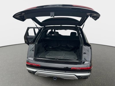 2025 Audi Q7 Premium