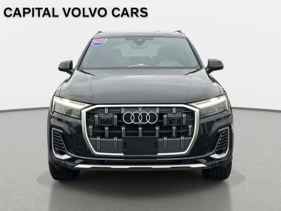 2025 Audi Q7 Premium