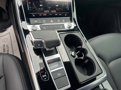 2025 Audi Q7 Premium