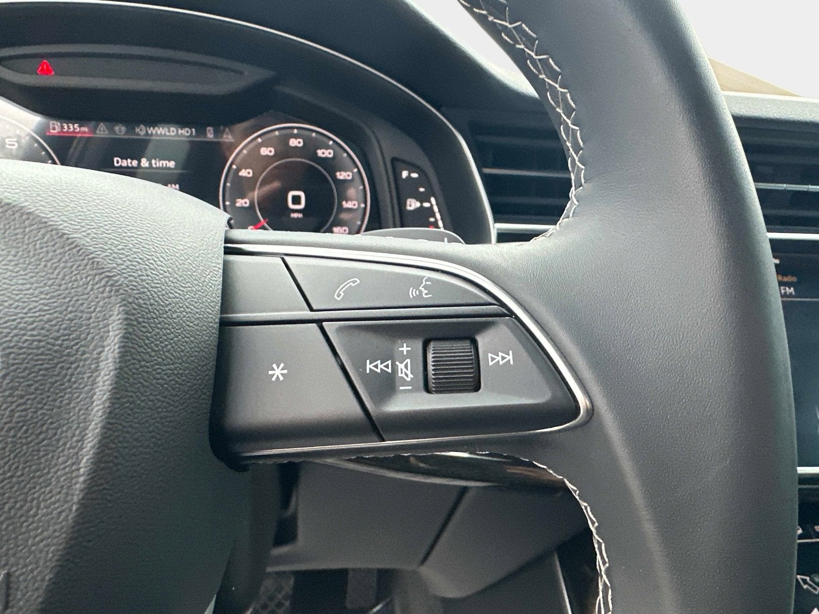 2025 Audi Q7 Premium