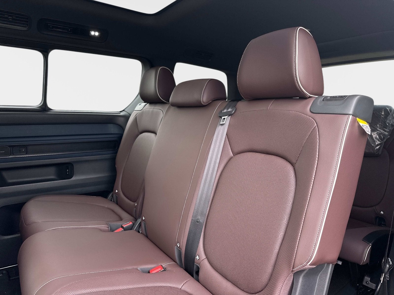 2025 Volkswagen ID. Buzz Pro S Plus