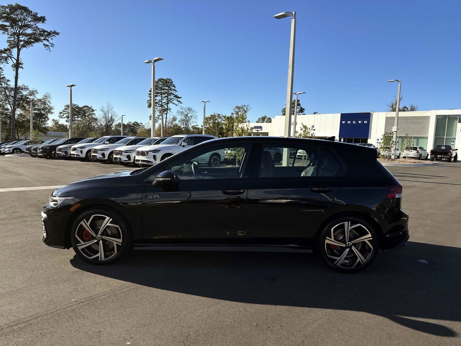 2026 Volkswagen Golf GTI SE