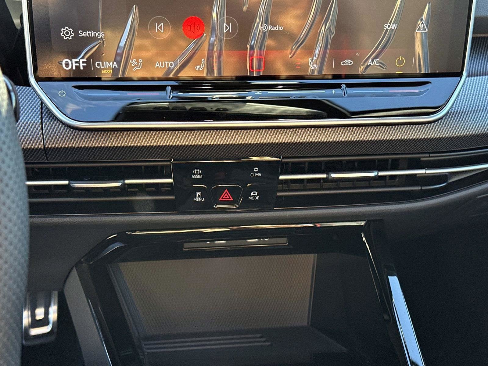 2026 Volkswagen Golf GTI SE