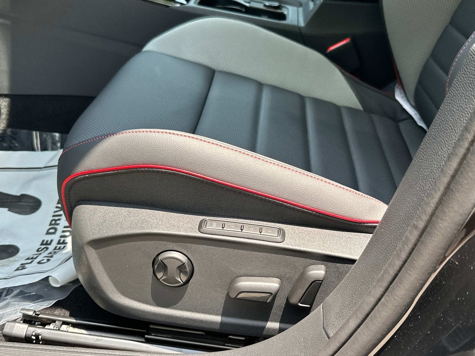 2025 Volkswagen Golf GTI Autobahn