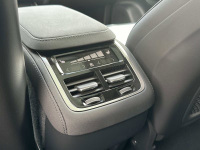 2026 Volvo XC90 Plus