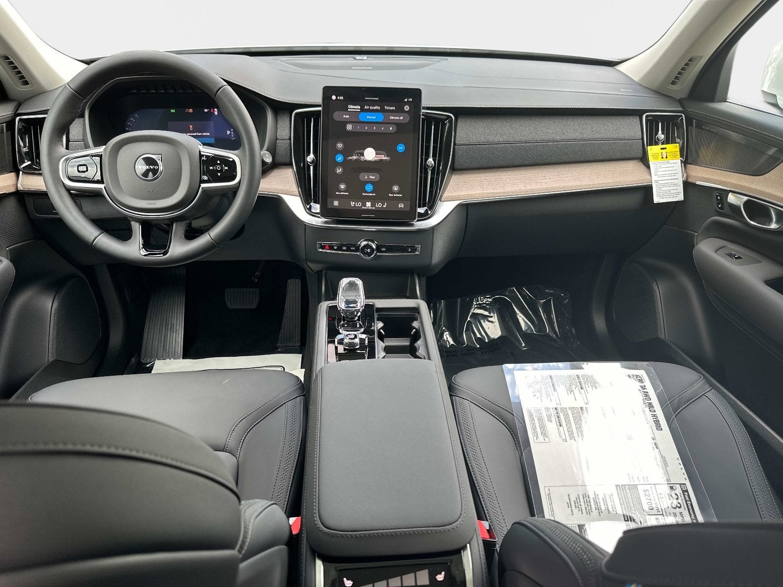 2026 Volvo XC90 Plus