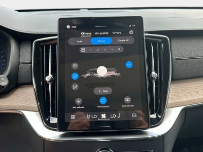 2026 Volvo XC90 Plus