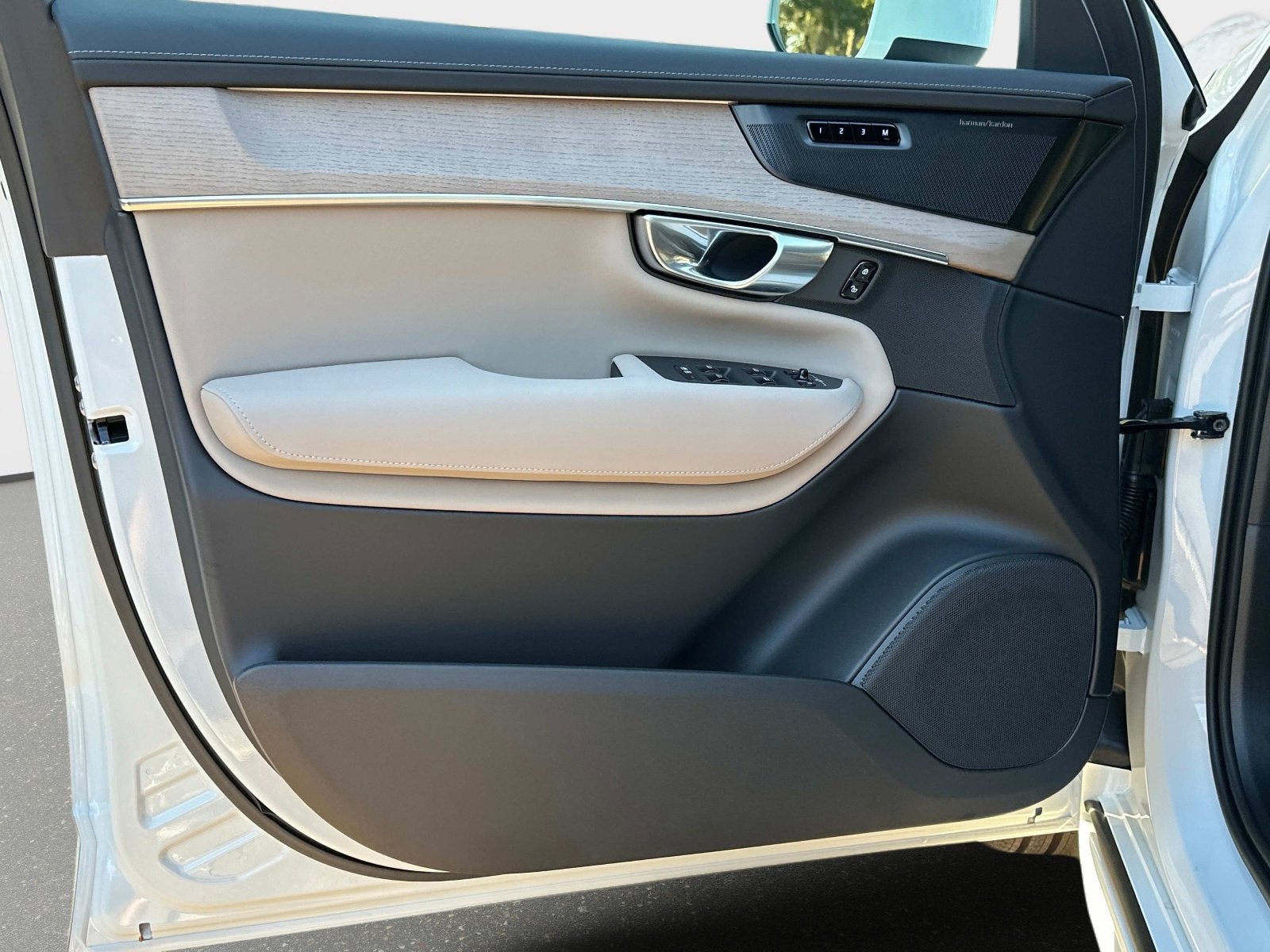 2026 Volvo XC90 Ultra