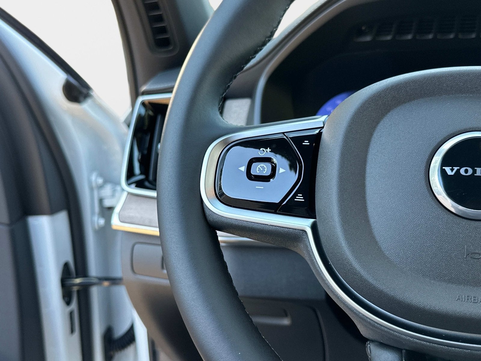 2026 Volvo XC90 Ultra