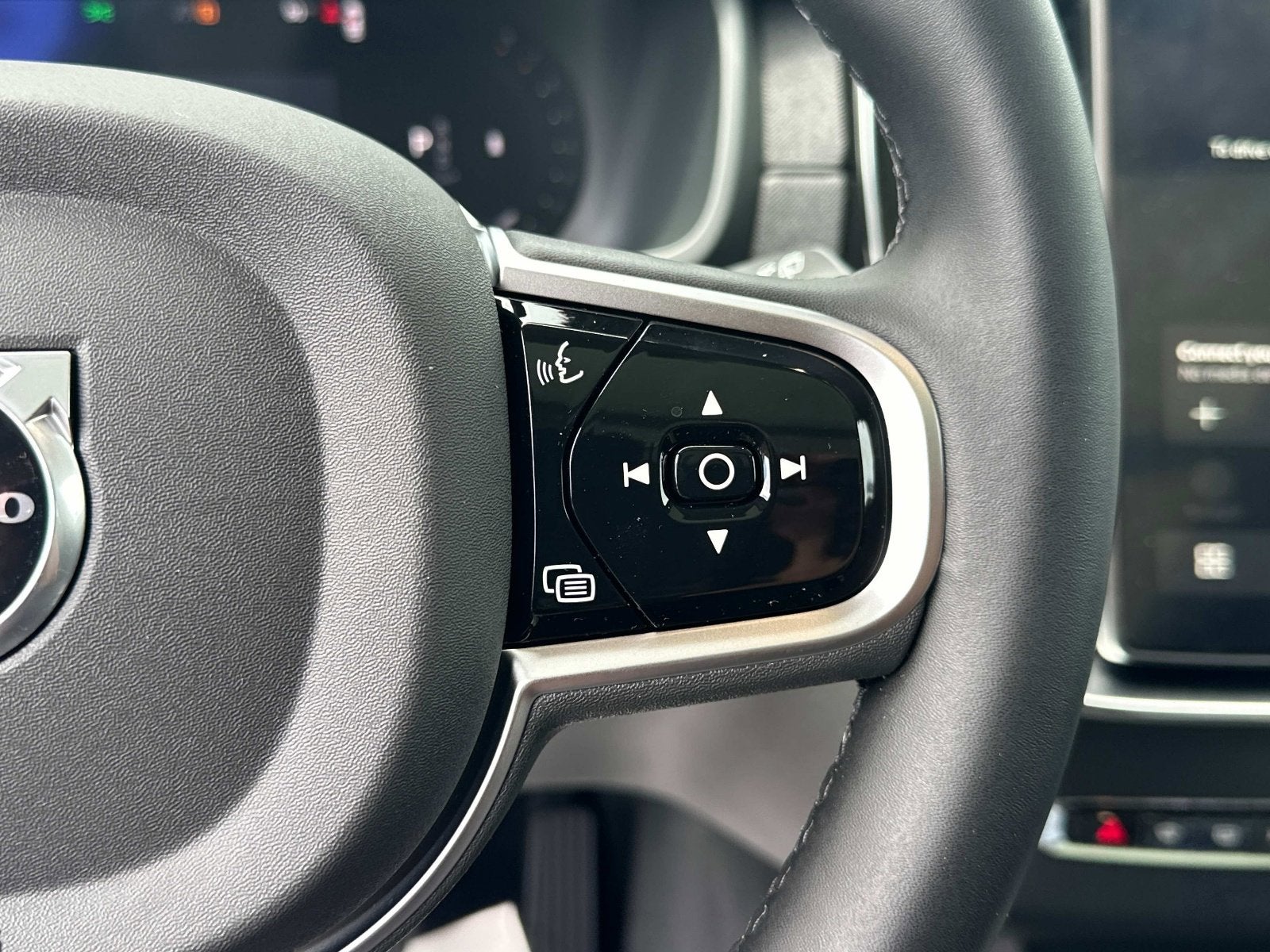 2026 Volvo XC90 Ultra Dark Theme