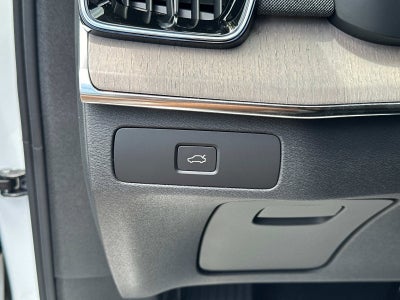 2026 Volvo XC90 Ultra Dark Theme