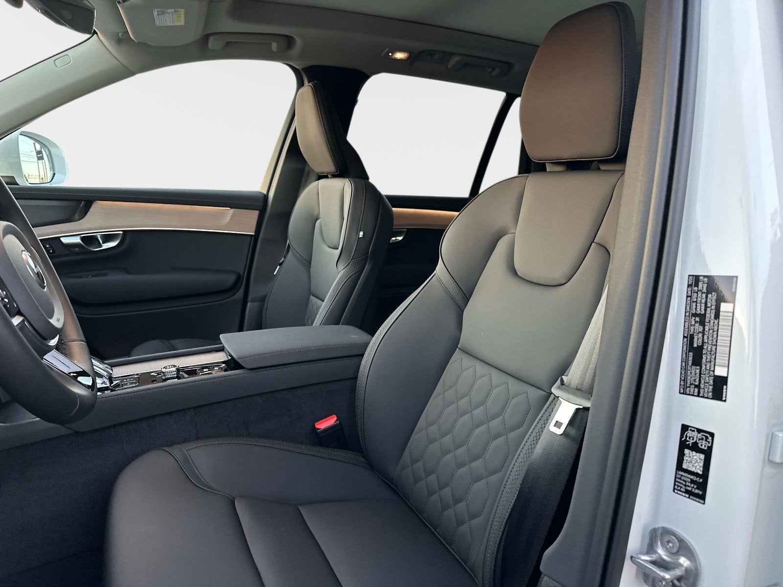 2026 Volvo XC90 Plus