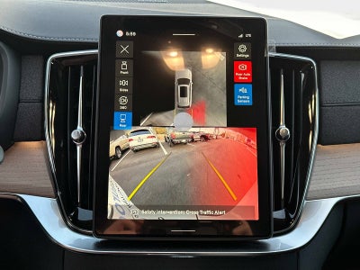 2026 Volvo XC90 Plus