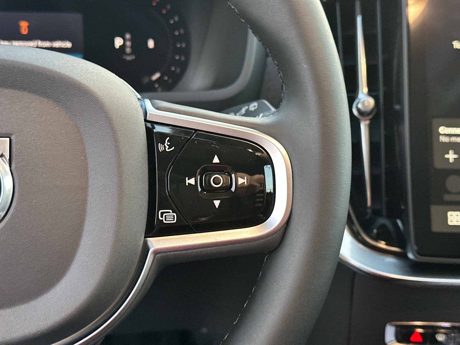 2026 Volvo XC90 Plus