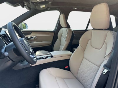 2026 Volvo XC90 Plus