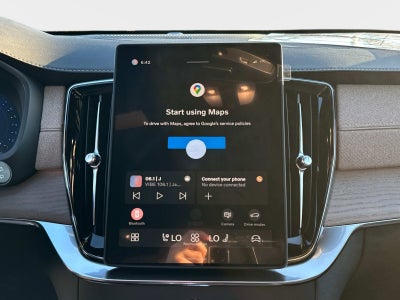 2026 Volvo XC90 Plus