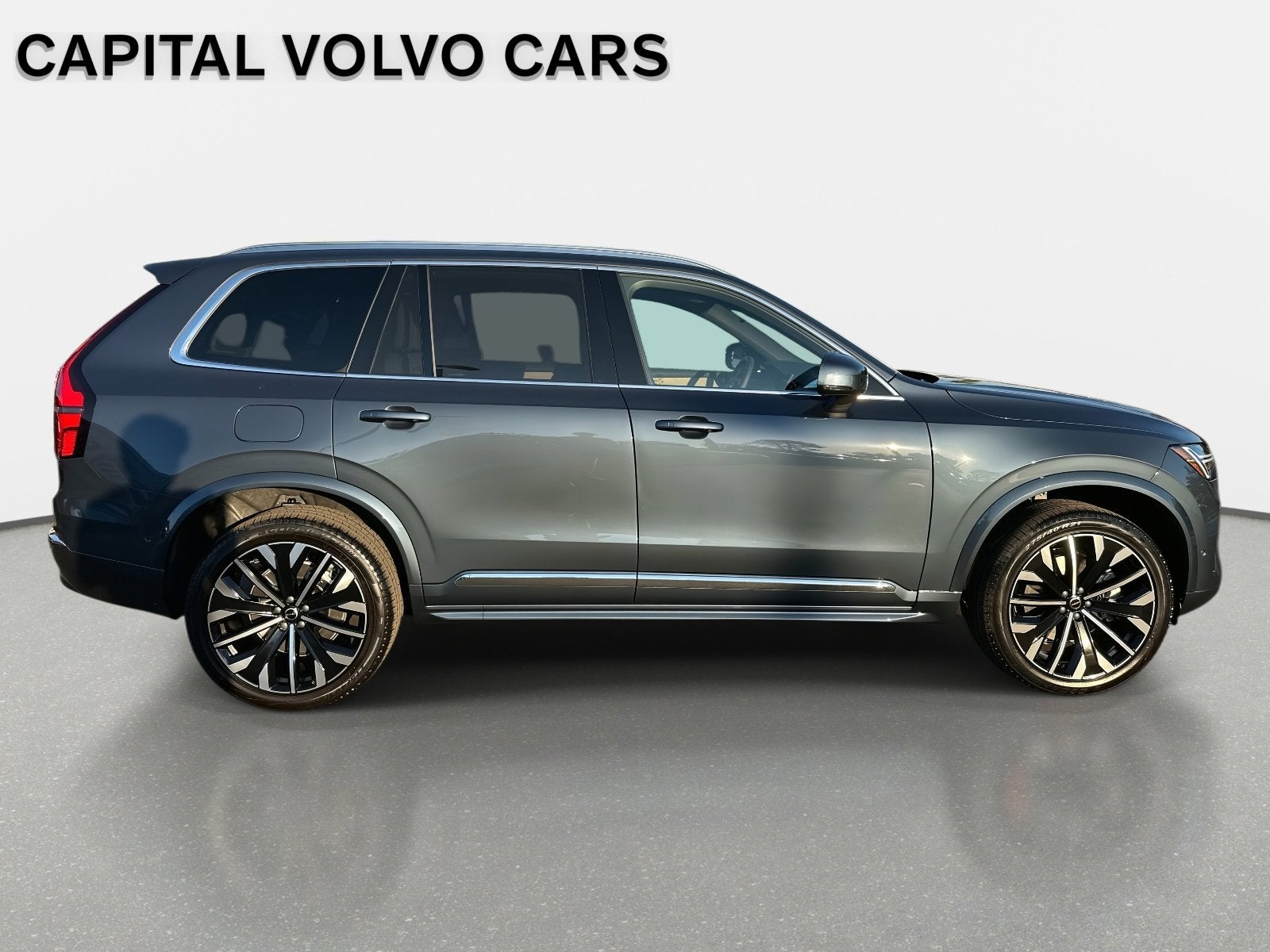 2026 Volvo XC90 Plus