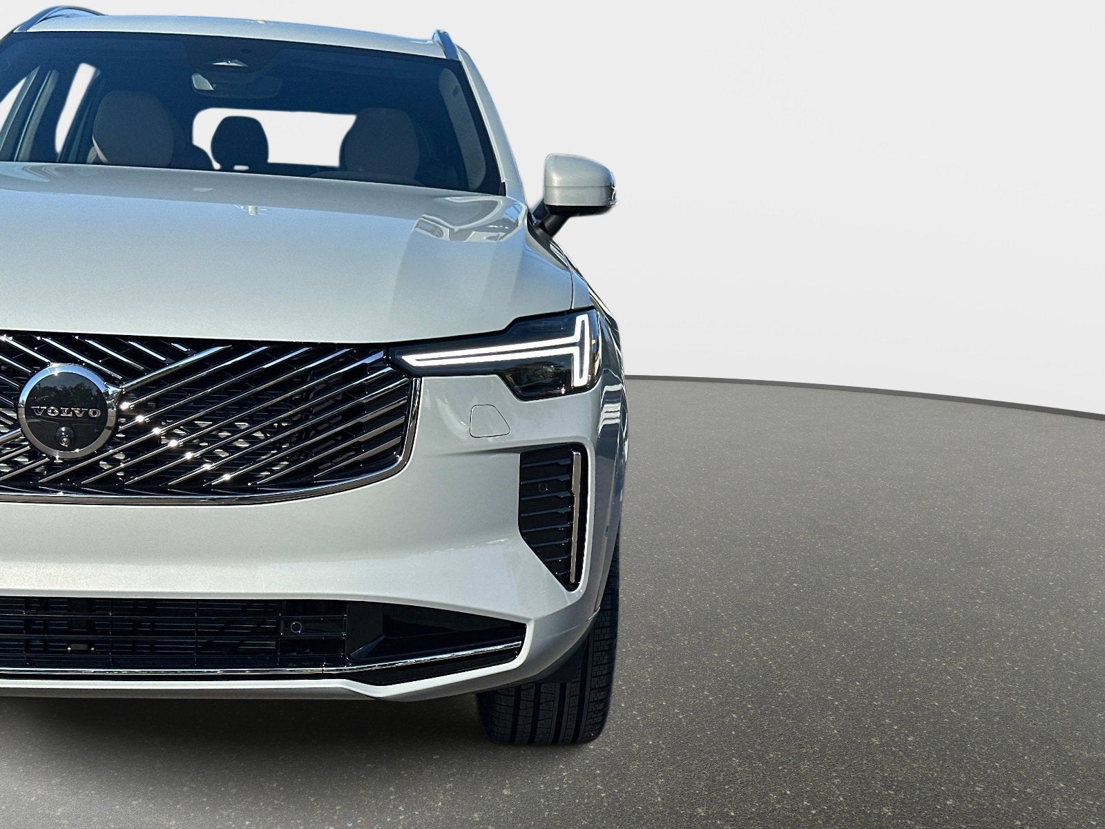 2026 Volvo XC90 Plus