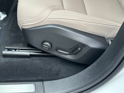 2026 Volvo XC90 Plus