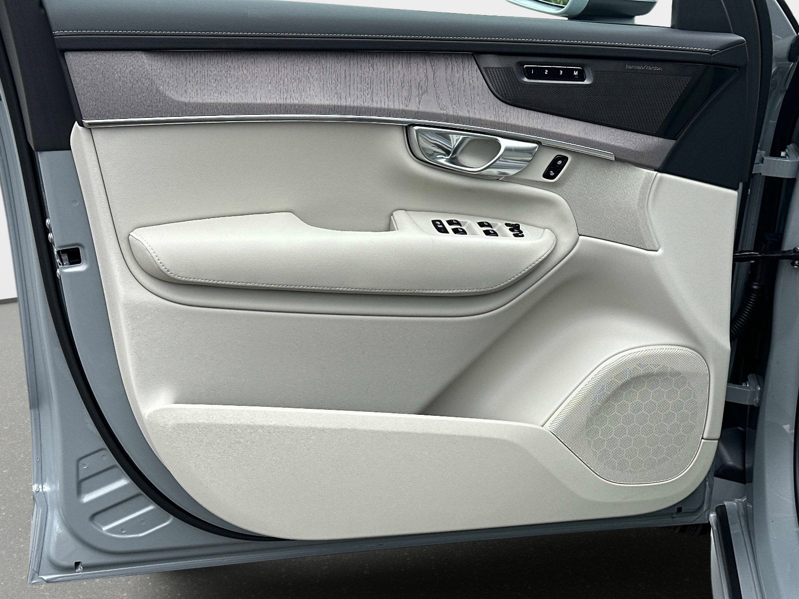 2026 Volvo XC90 Ultra