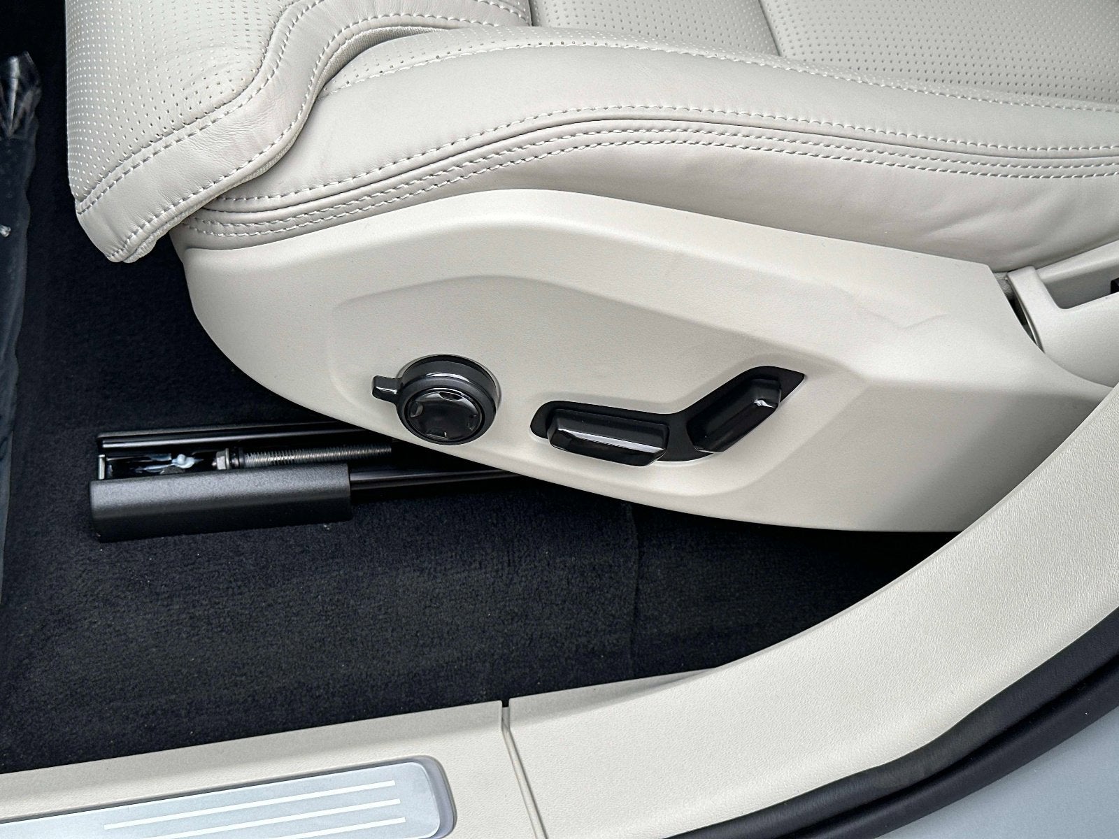 2026 Volvo XC90 Ultra