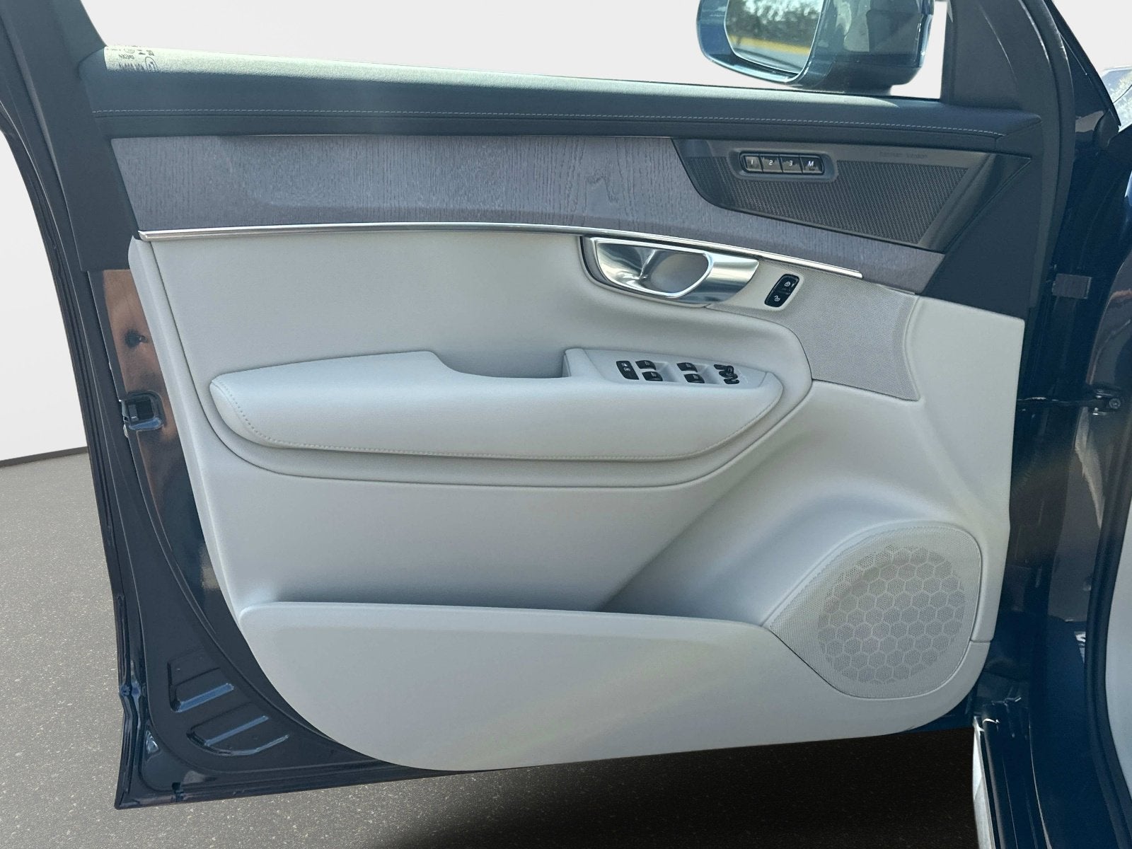 2026 Volvo XC90 Ultra