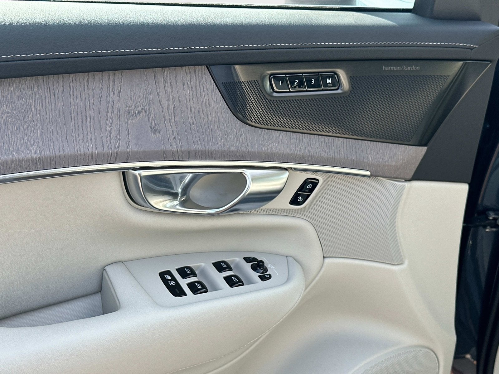 2026 Volvo XC90 Ultra