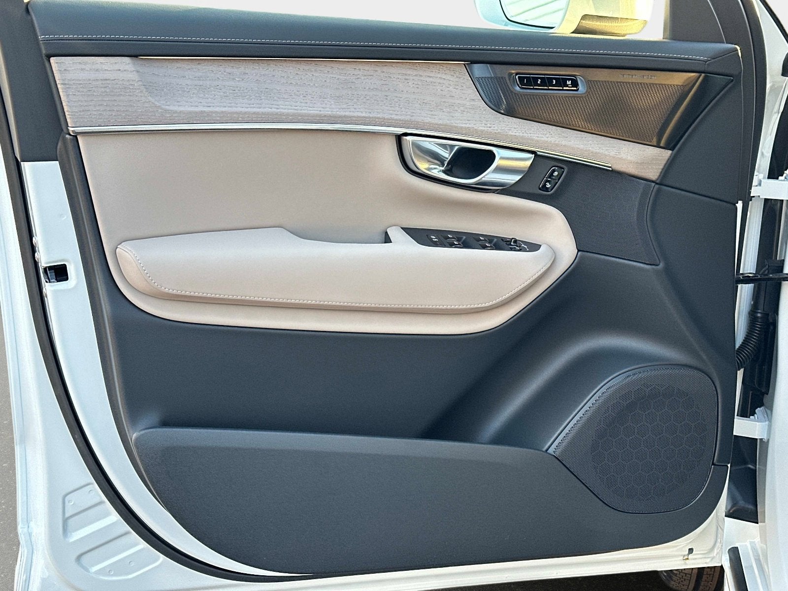 2026 Volvo XC90 Ultra