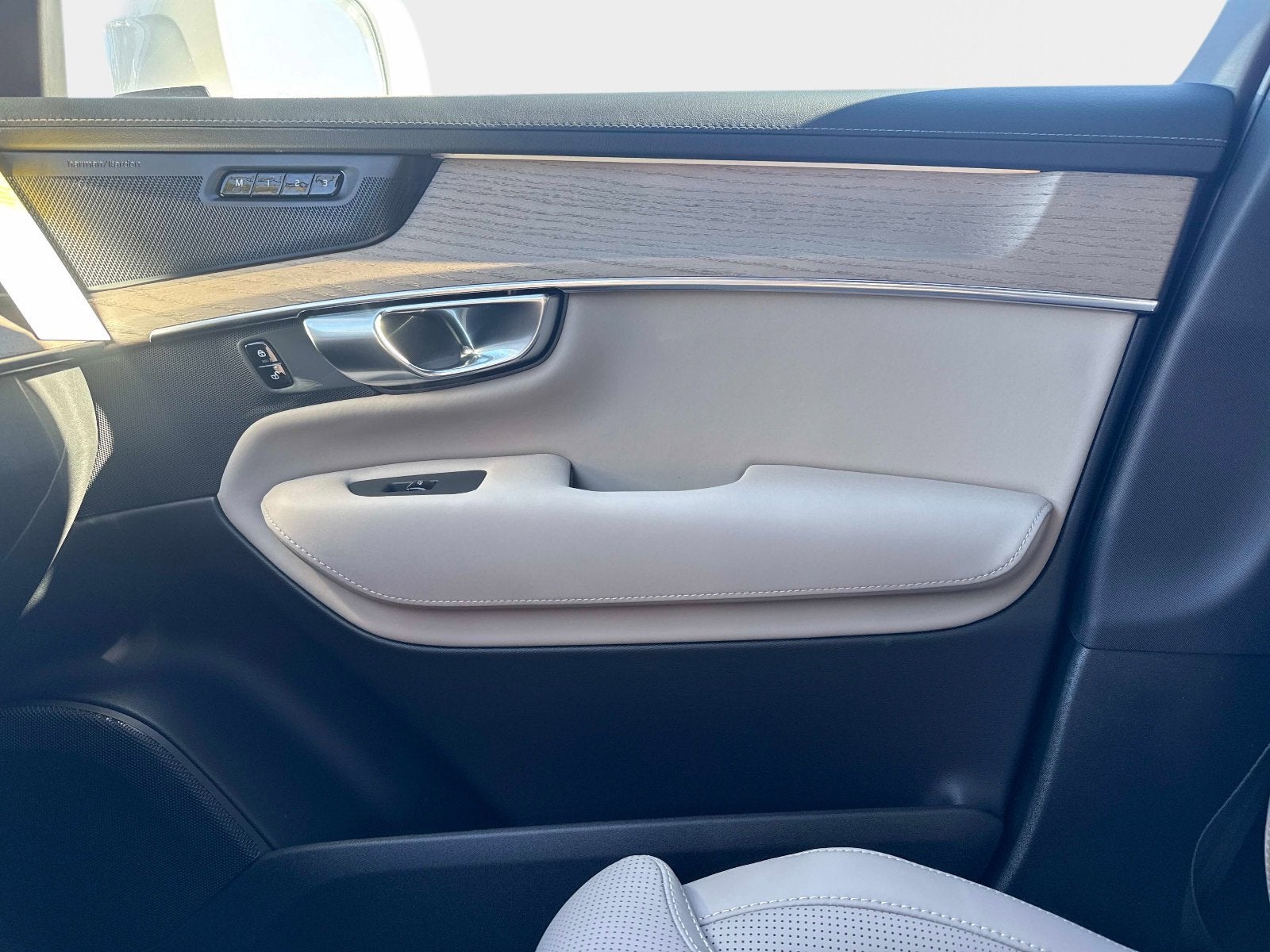 2026 Volvo XC90 Ultra