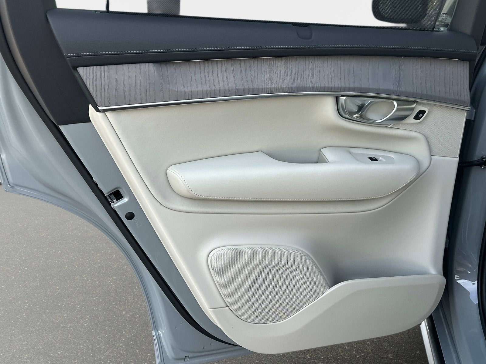 2026 Volvo XC90 Ultra Dark Theme